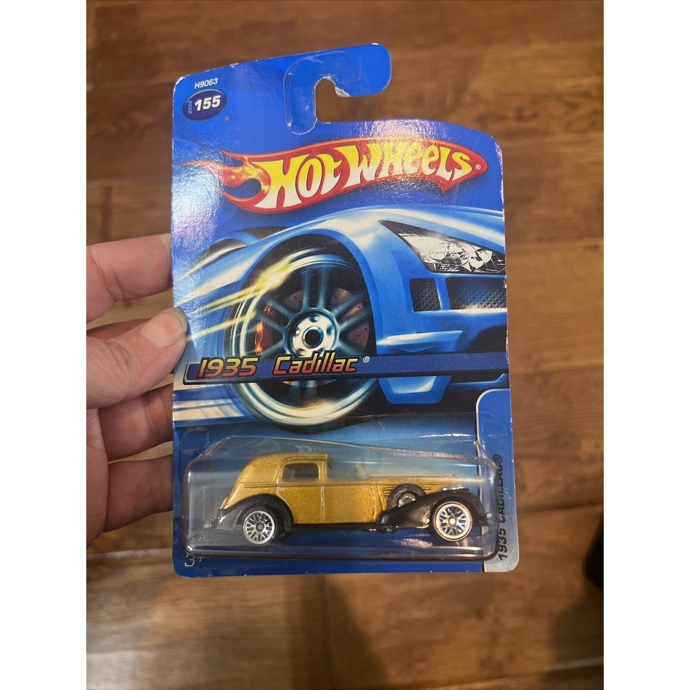 Hot Wheels 2005 #155 - 1935 Cadillac - H9063-0916 Gold And Black